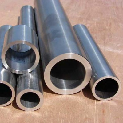 composite clad pipes materials